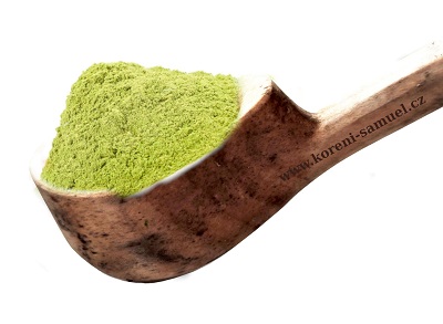 Zelený mladý ječmen